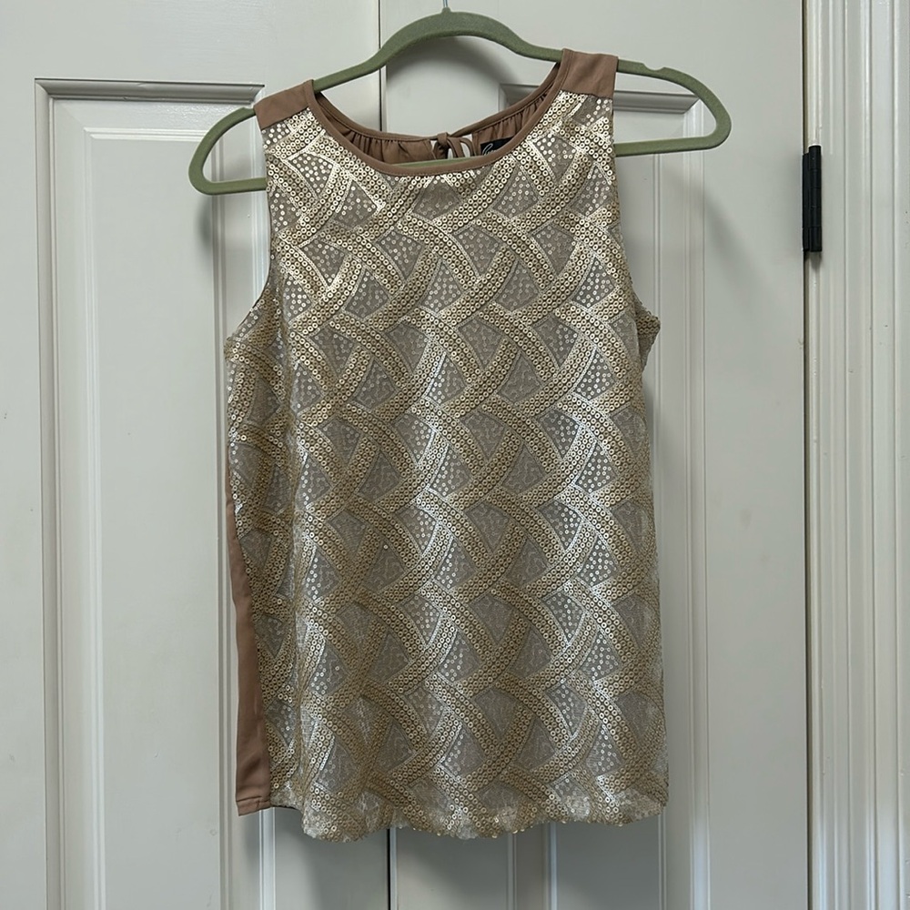 NWT C. Luce gold sequin sleeveless top size small